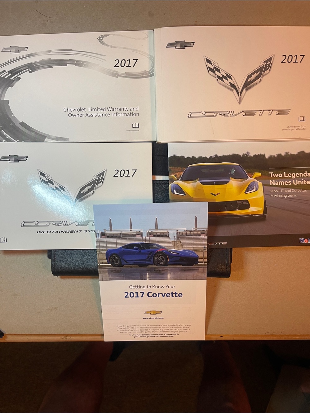 Owner’s Manual for 2017 Corvette Grand Sport